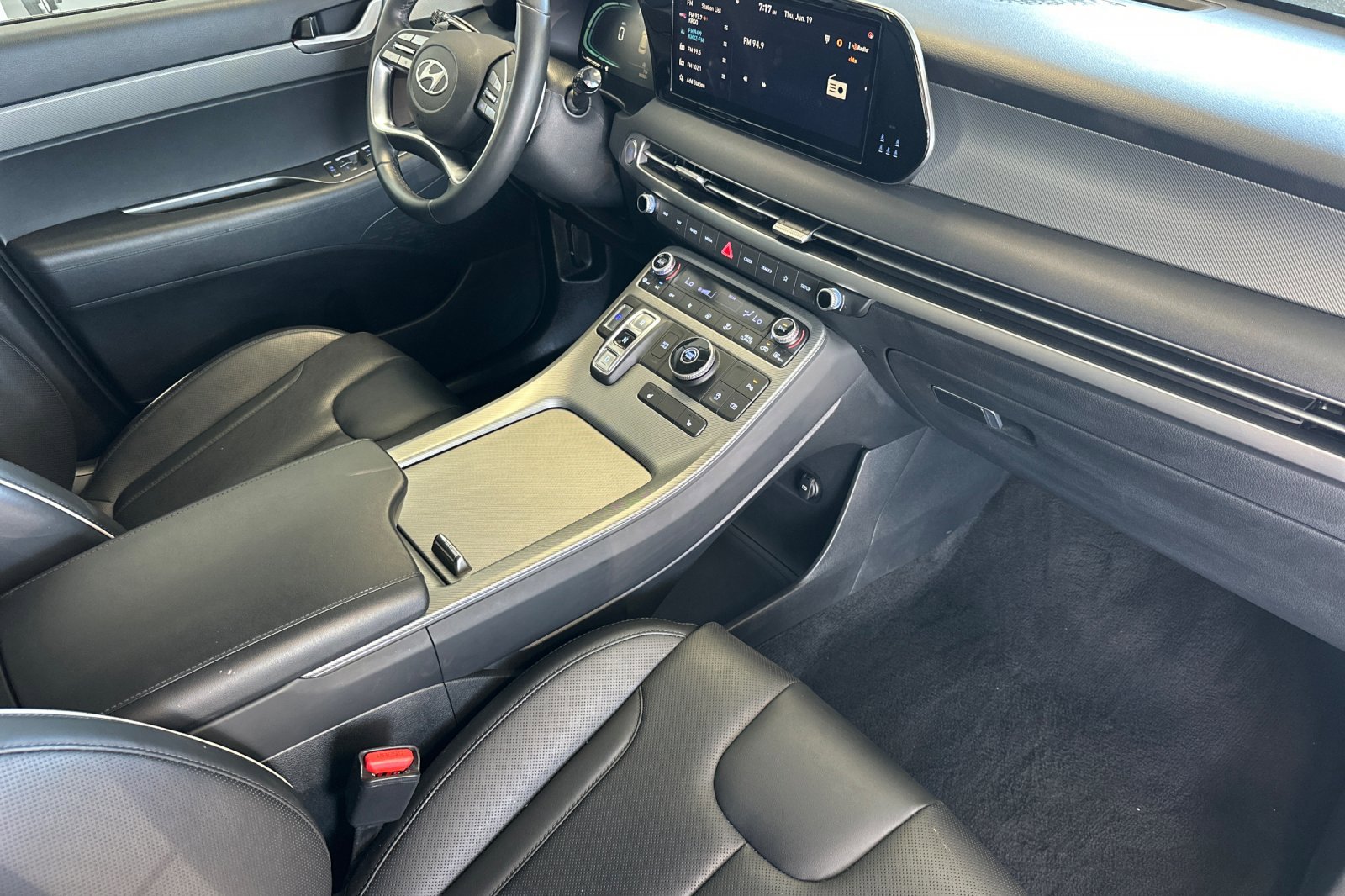 Used 2025 Hyundai Palisade SEL image 17