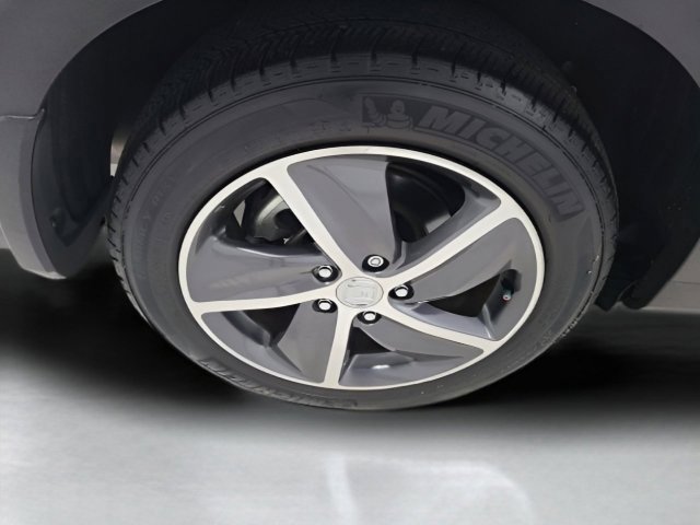 Used 2022 Honda HR-V EX image 11