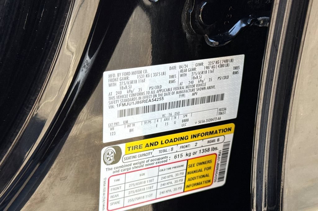 Used 2024 Ford Expedition XLT AWD/4WD image 36