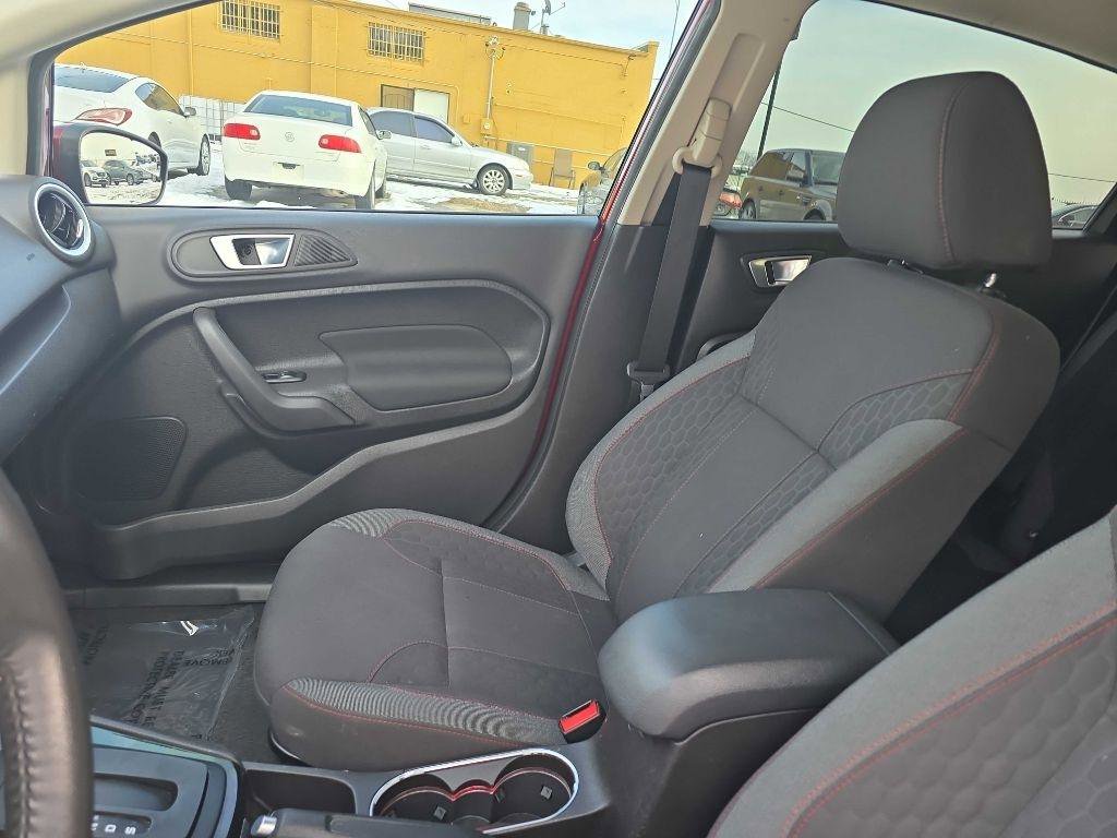 Used 2014 Ford Fiesta SE w/ Equipment Group 201A image 11