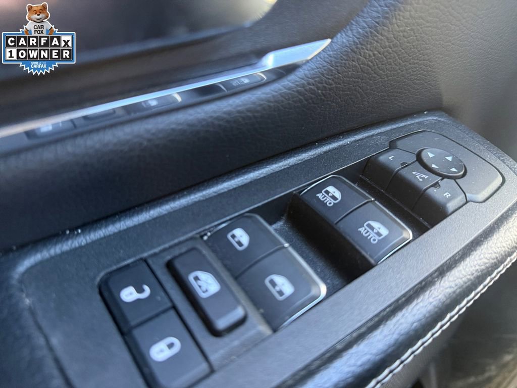 Used 2025 RAM 1500 Laramie image 28