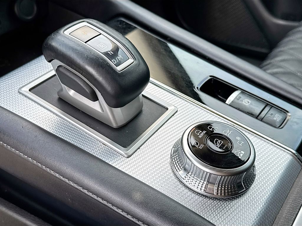 Used 2023 Mitsubishi Outlander SEL Black Edition image 12