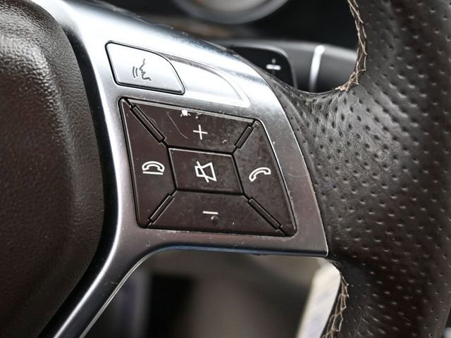 Used 2014 Mercedes-Benz E 350 4MATIC Sedan image 16