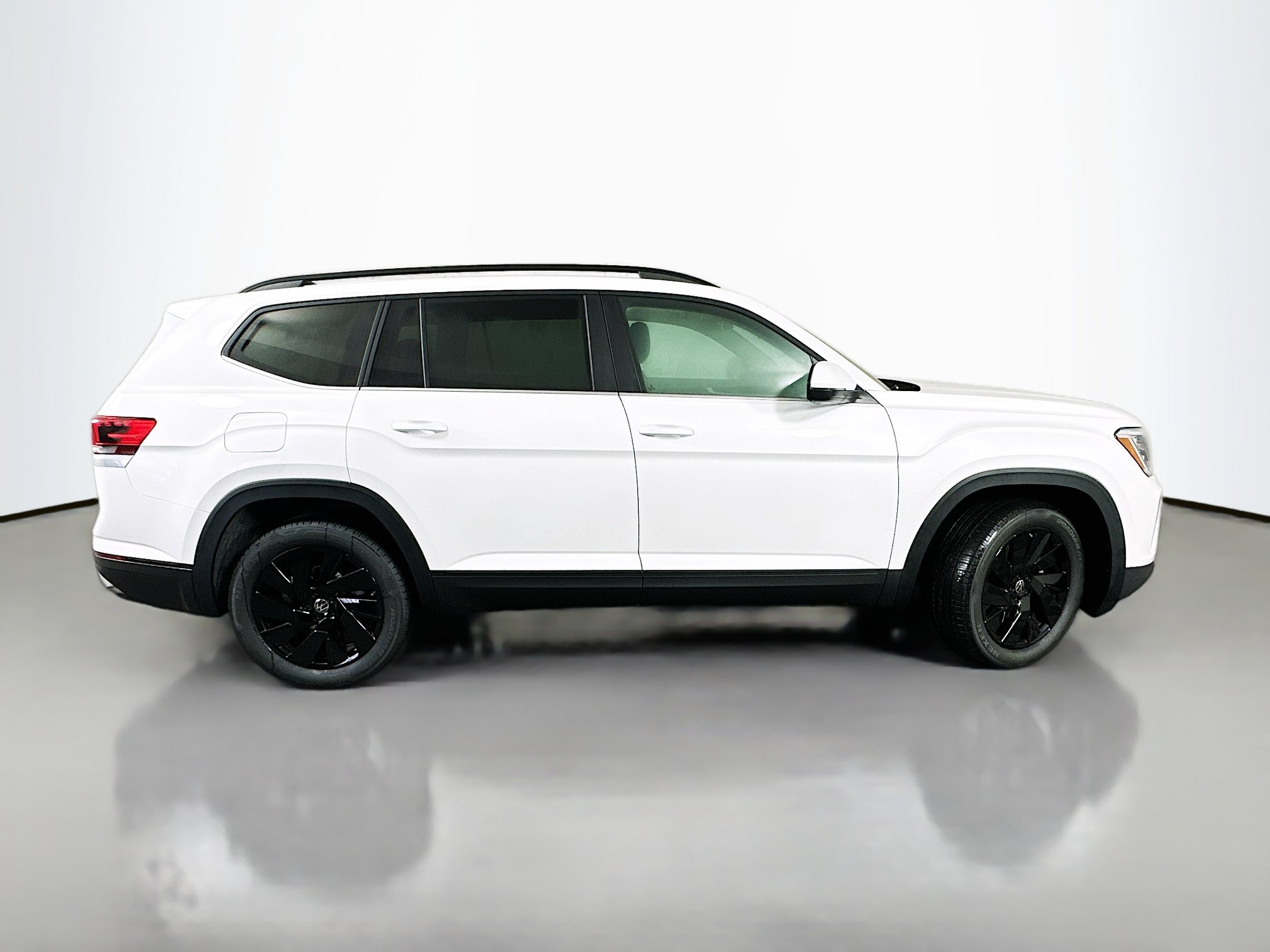 New 2026 Volkswagen Atlas SE AWD/4WD image 8