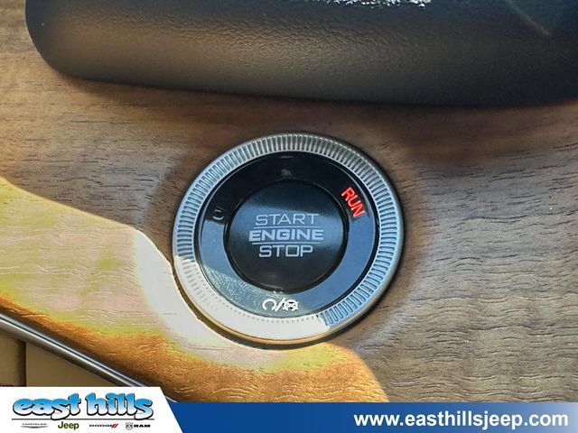 Certified 2024 Jeep Grand Cherokee Summit AWD/4WD image 41