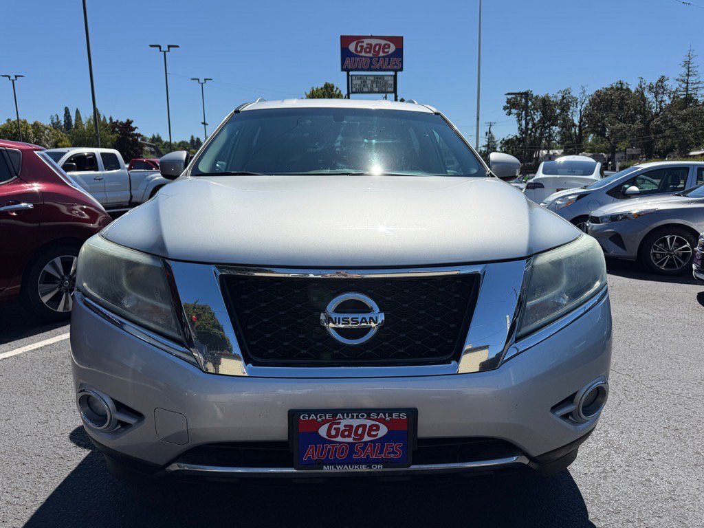 Used 2016 Nissan Pathfinder SV image 10