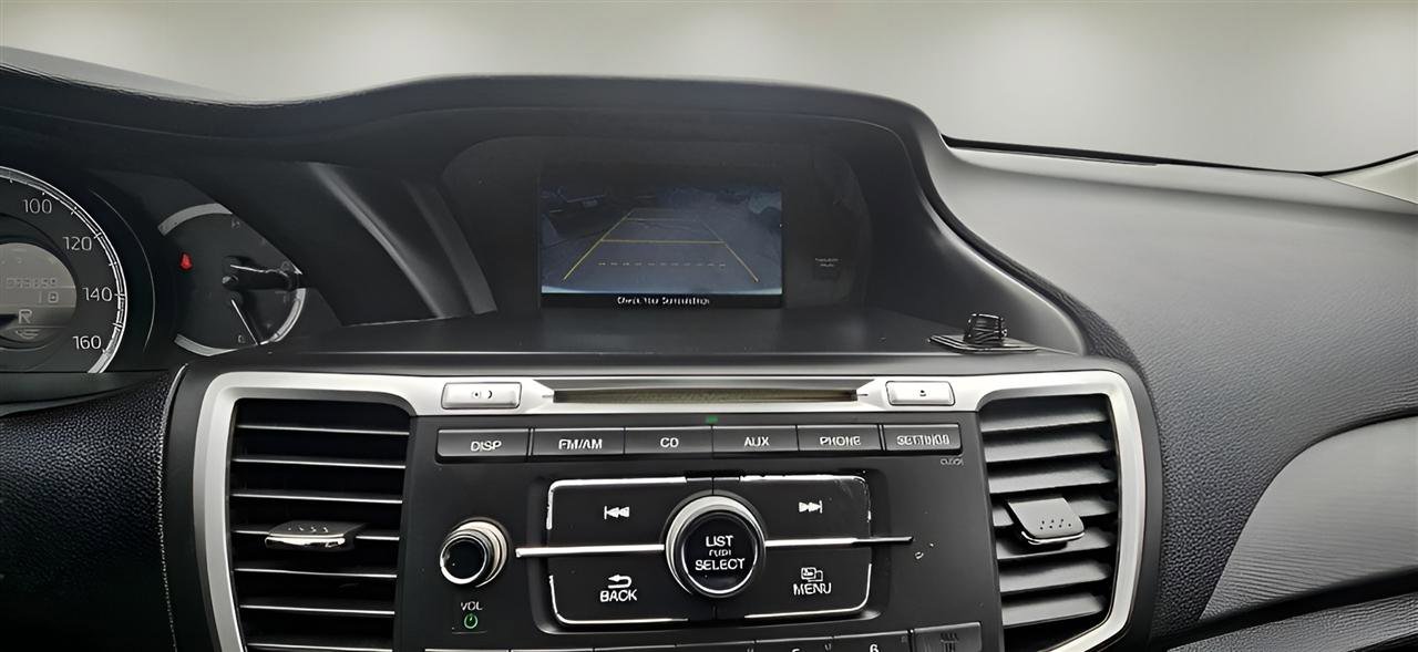 Used 2014 Honda Accord LX image 17