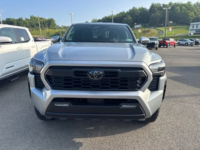New 2026 Toyota Tacoma TRD Off-Road AWD/4WD image 2