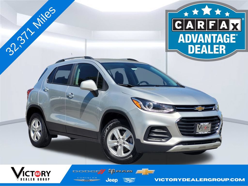 Used 2022 Chevrolet Trax LT w/ Driver Confidence Package AWD/4WD image 1