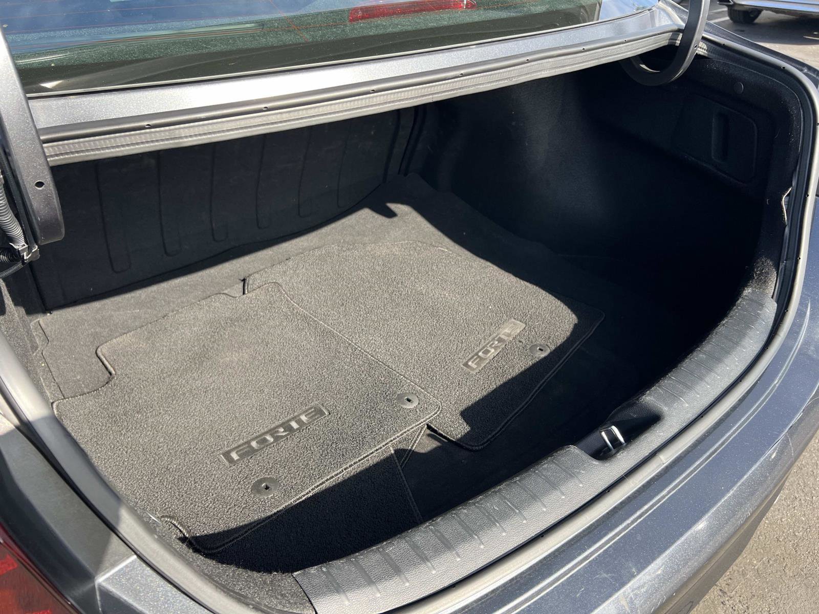 Used 2023 Kia Forte LX image 22