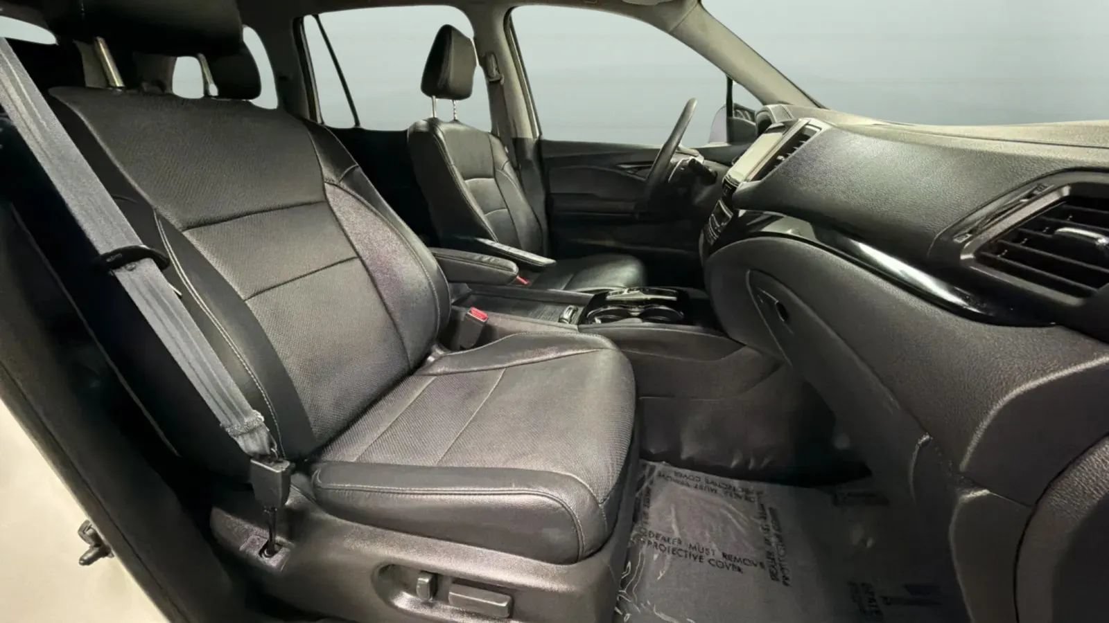 Used 2017 Honda Pilot Elite image 21
