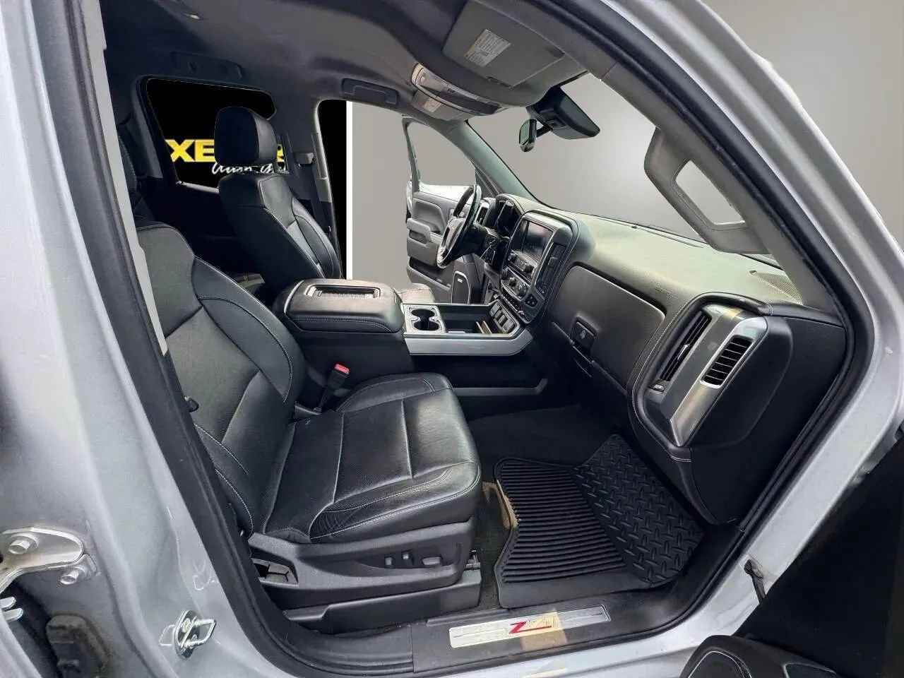 Used 2017 Chevrolet Silverado 1500 LTZ Z71 w/ LTZ Plus Package image 11