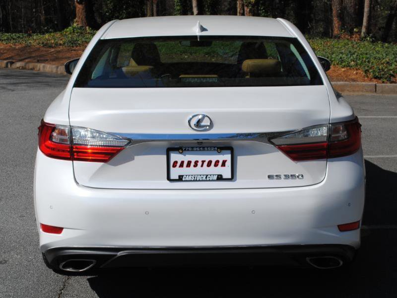 Used 2017 Lexus ES 350 Premium w/ Navigation System Package image 18