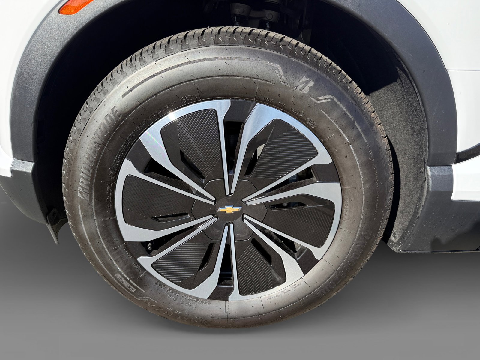 New 2026 Chevrolet Blazer EV LT image 9