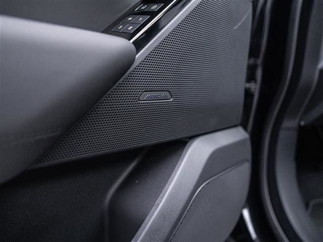 New 2026 Land Rover Range Rover Velar S image 24