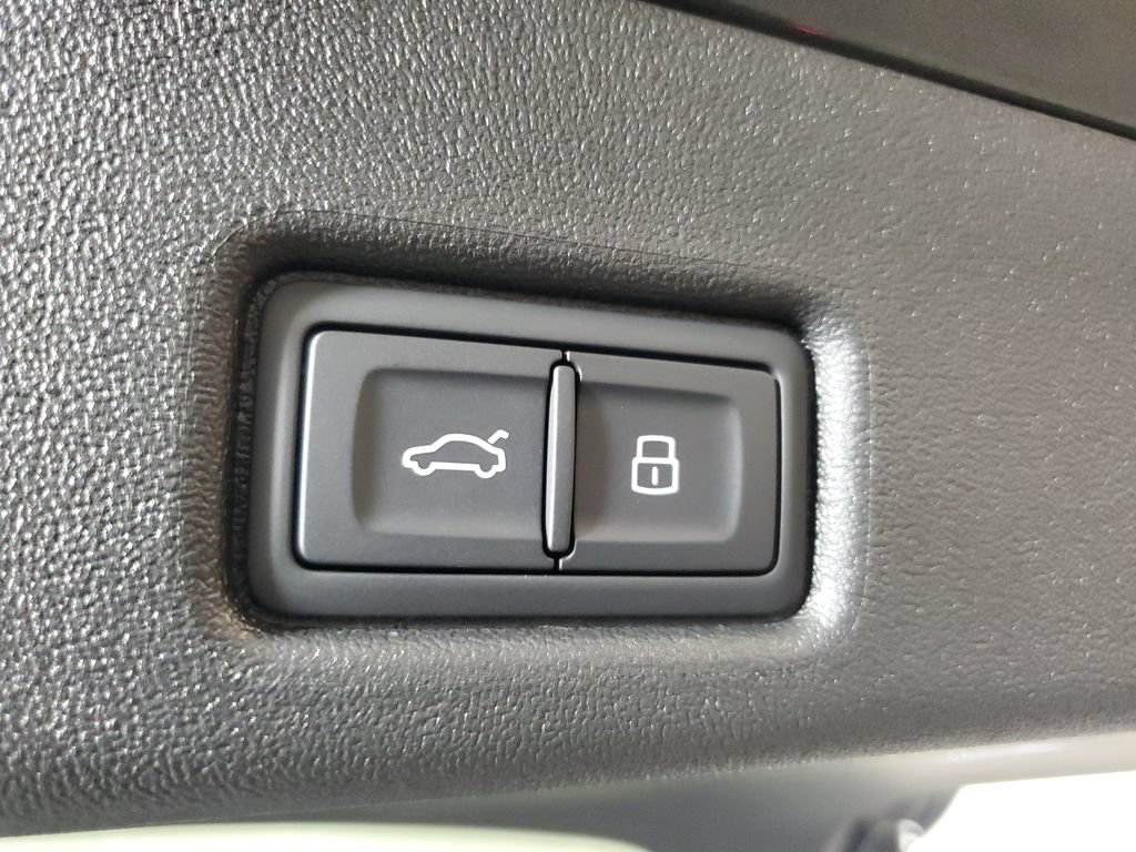 New 2026 Audi Q5 2.0T AWD/4WD image 10