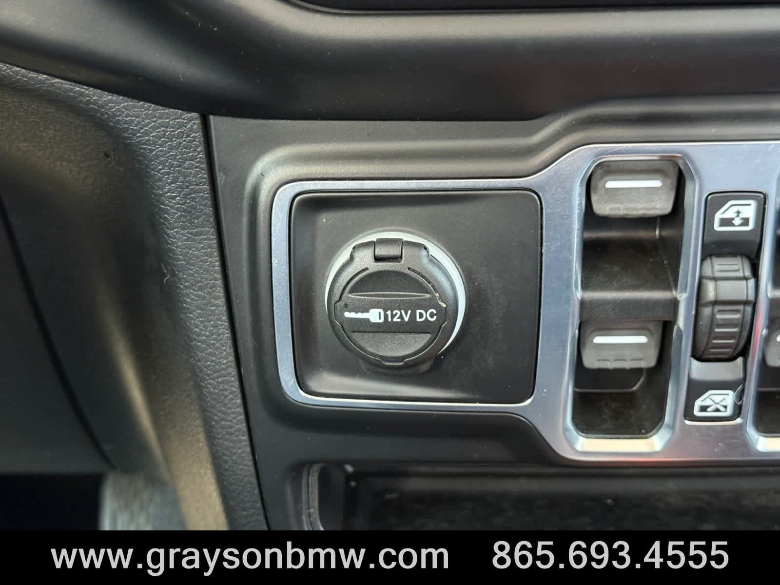 Used 2021 Jeep Gladiator Overland w/ Popular Equipment Package AWD/4WD image 29