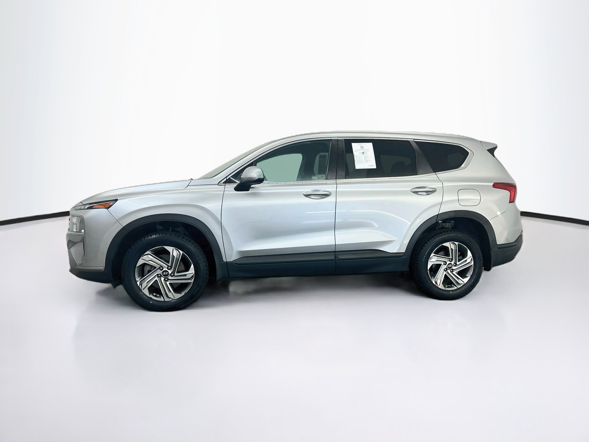 Used 2021 Hyundai Santa Fe SE AWD/4WD image 4