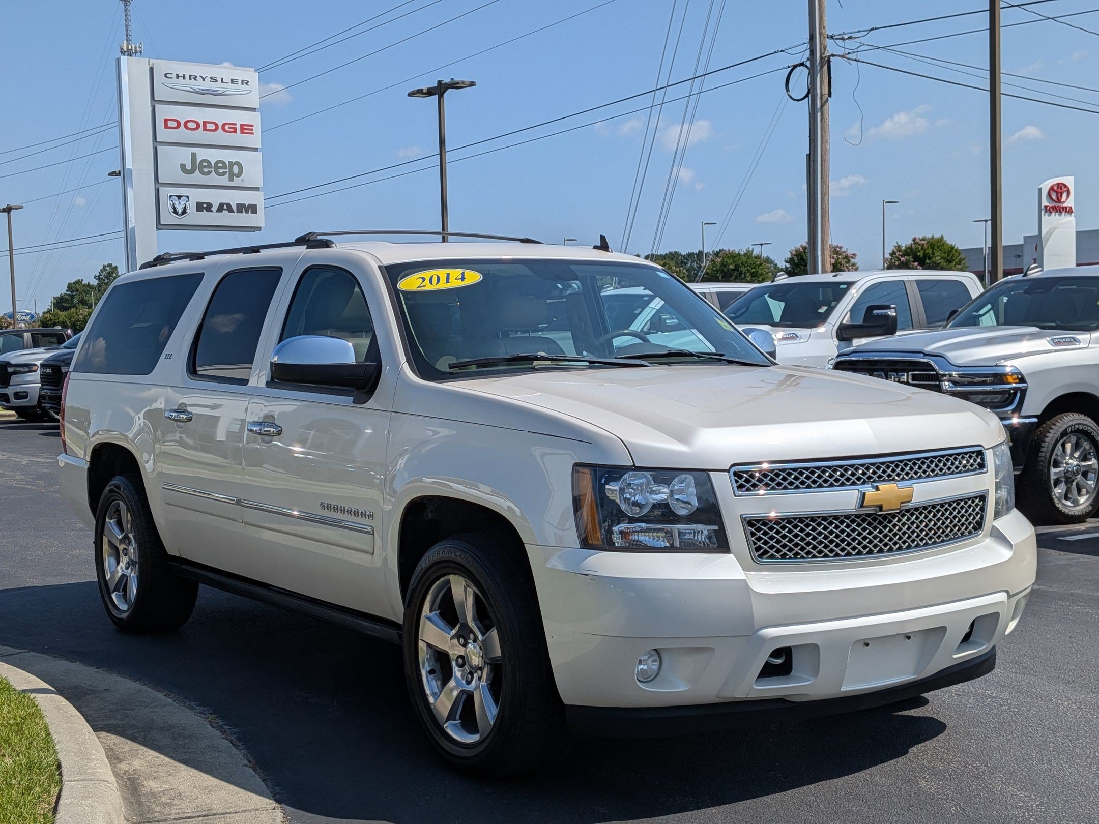 Used 2014 Chevrolet Suburban LTZ AWD/4WD image 3