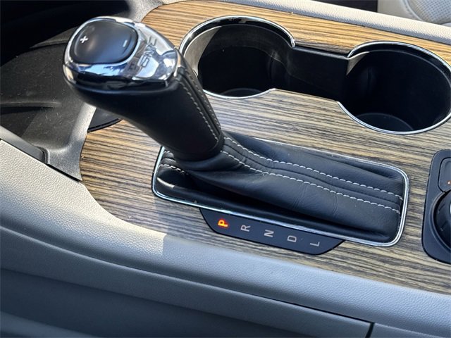 Certified 2017 GMC Acadia Denali w/ Technology Package image 16