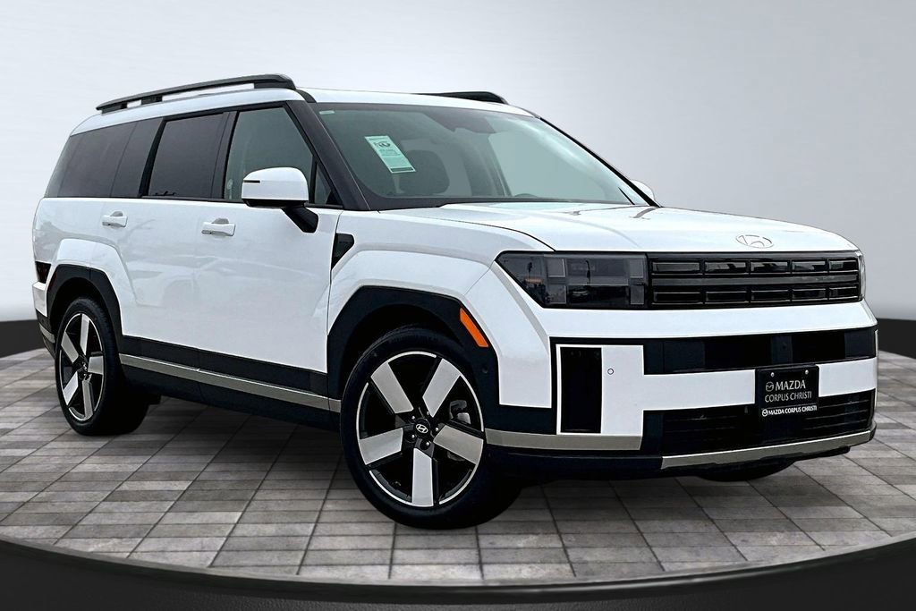 Used 2025 Hyundai Santa Fe Limited image 4