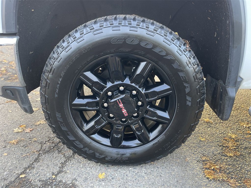 Used 2020 Chevrolet Silverado 2500 LTZ w/ LTZ Plus Package image 31