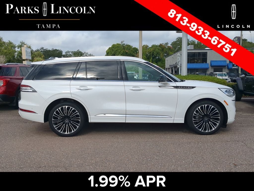 Certified 2024 Lincoln Aviator Black Label w/ Dynamic Handling Package AWD/4WD image 3