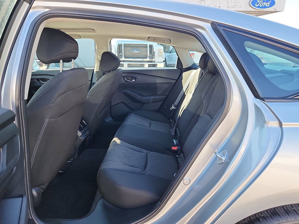 Certified 2025 Honda Accord SE image 6