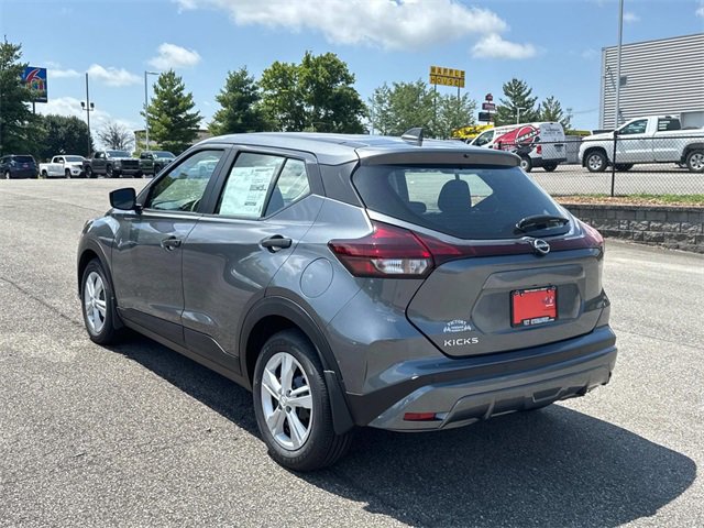New 2025 Nissan Kicks Play S image 6