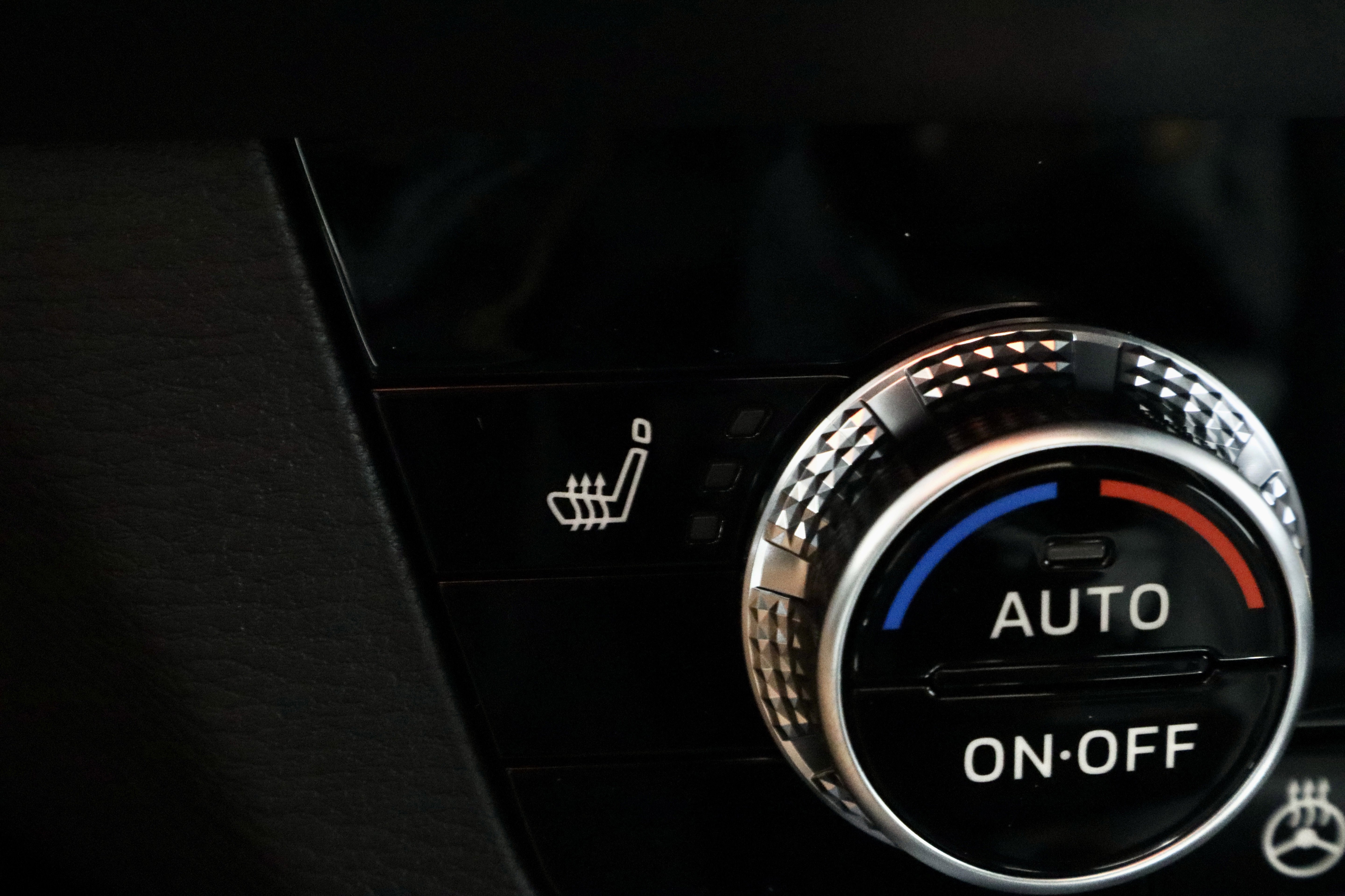 New 2025 Mitsubishi Outlander SEL Black Edition image 25