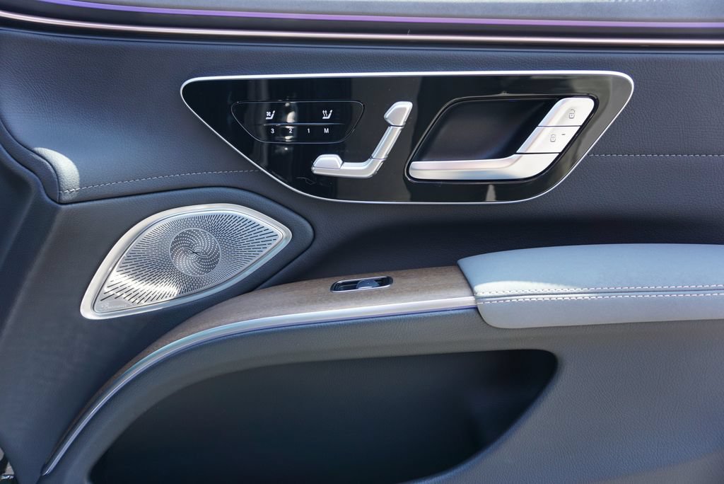 Certified 2023 Mercedes-Benz EQS 580 4MATIC Sedan image 58