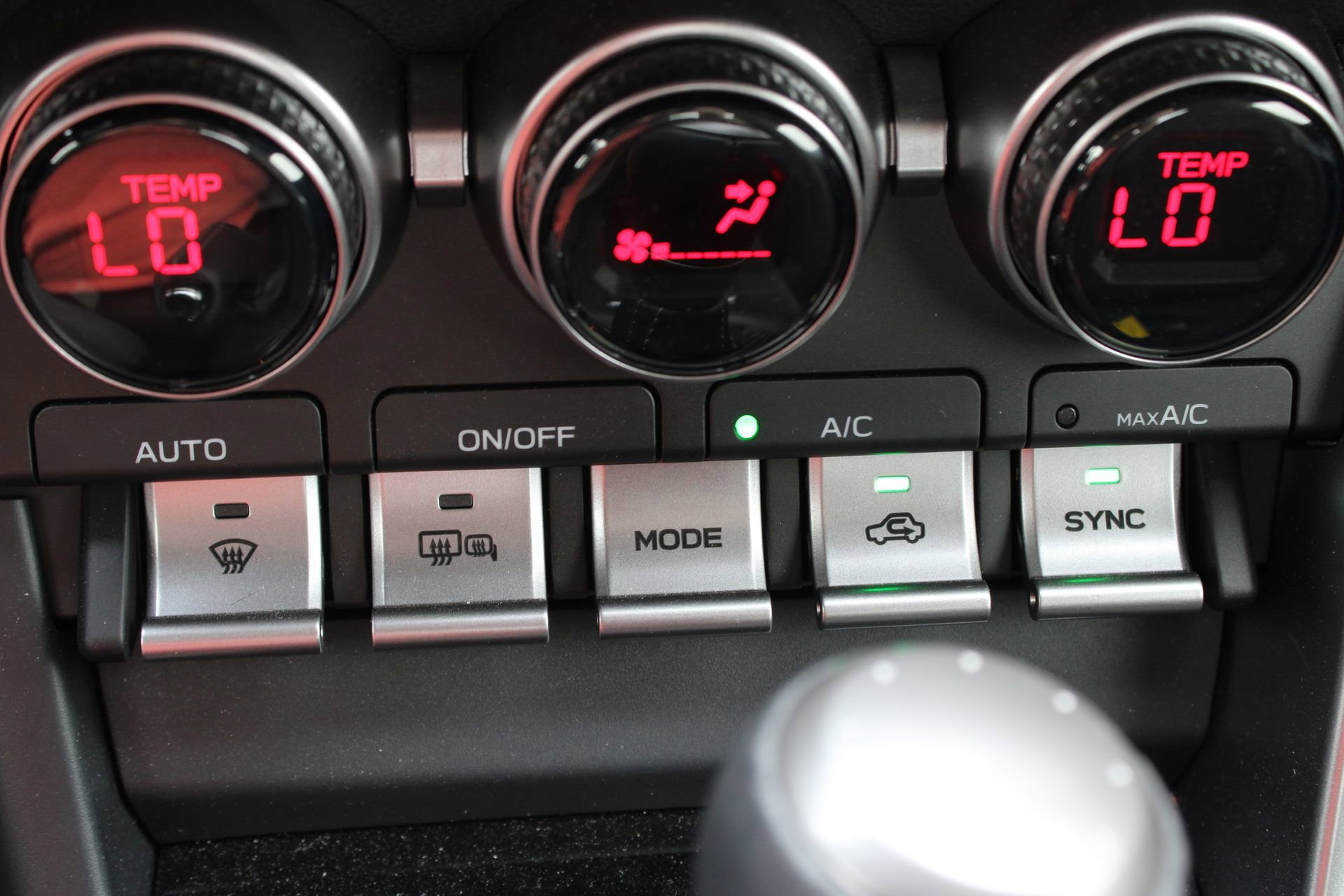 Used 2022 Toyota GR86 w/ ALL Weather Mat Package (TMS) image 36