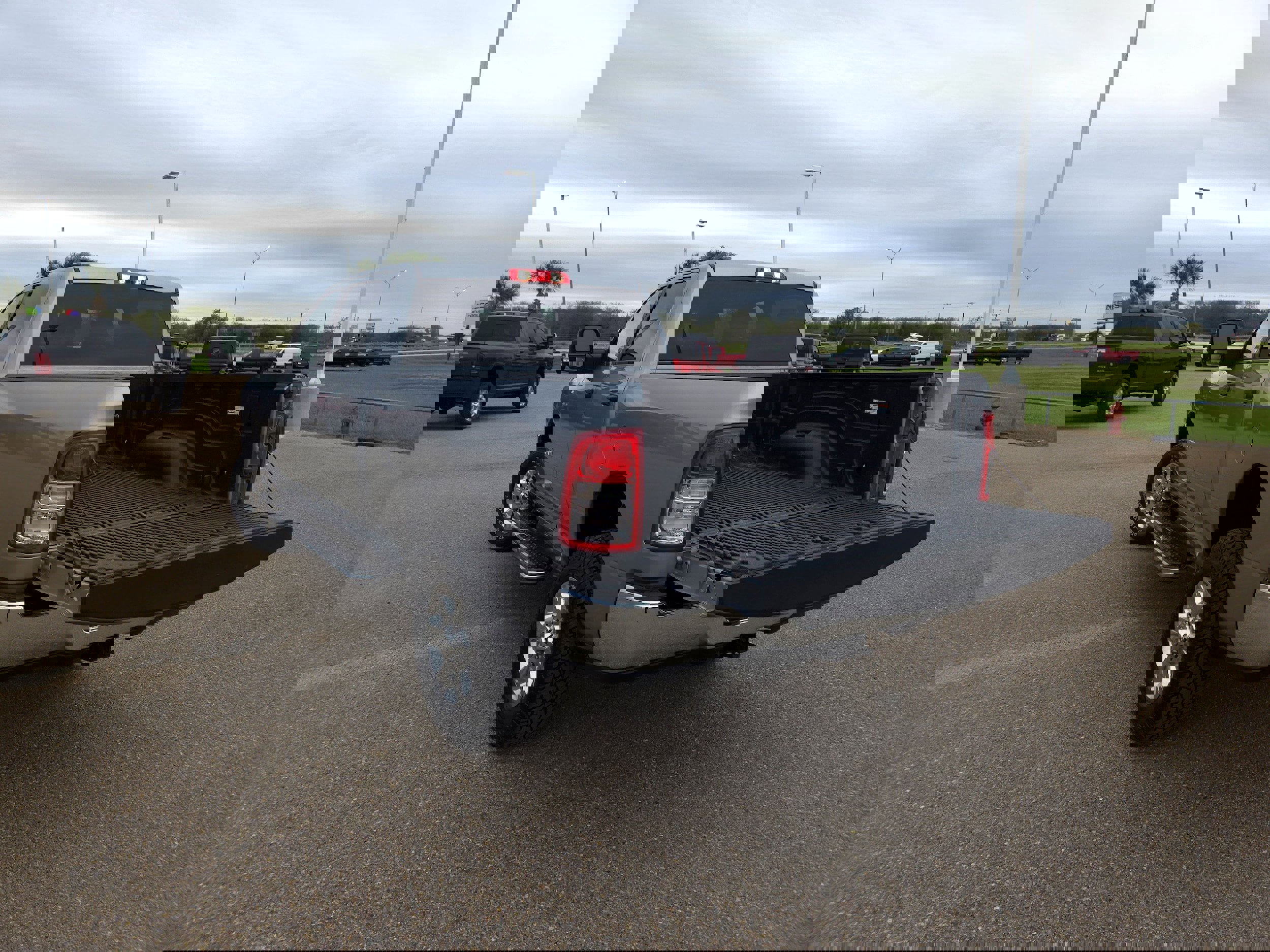 Used 2024 RAM 2500 Big Horn image 25