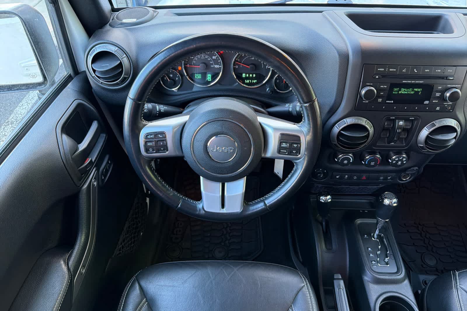 Used 2018 Jeep Wrangler Unlimited Sport AWD/4WD image 16