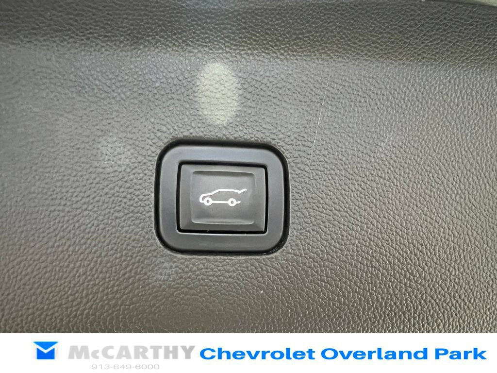 Used 2022 Buick Enclave Avenir w/ Avenir Technology Package AWD/4WD image 34
