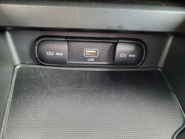 Used 2022 Kia Soul LX w/ Technology Package image 18