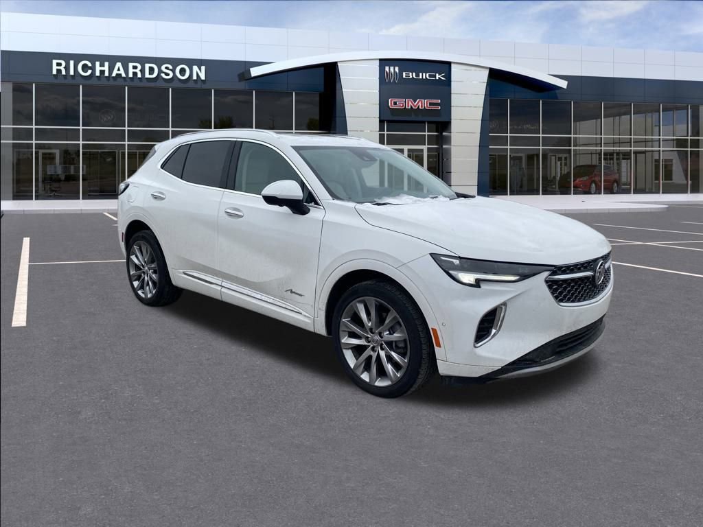 Used 2022 Buick Envision Avenir w/ Technology Package II image 11