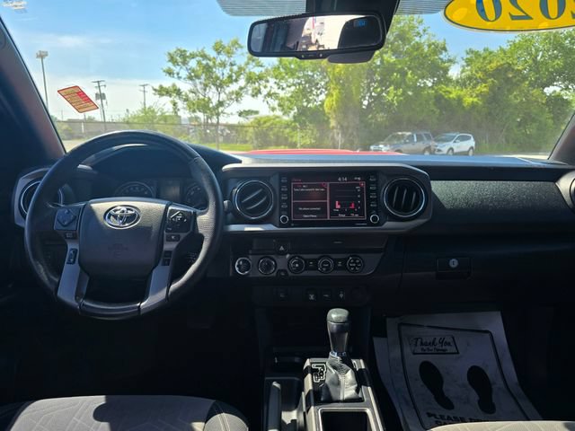 Used 2020 Toyota Tacoma TRD Sport AWD/4WD image 14