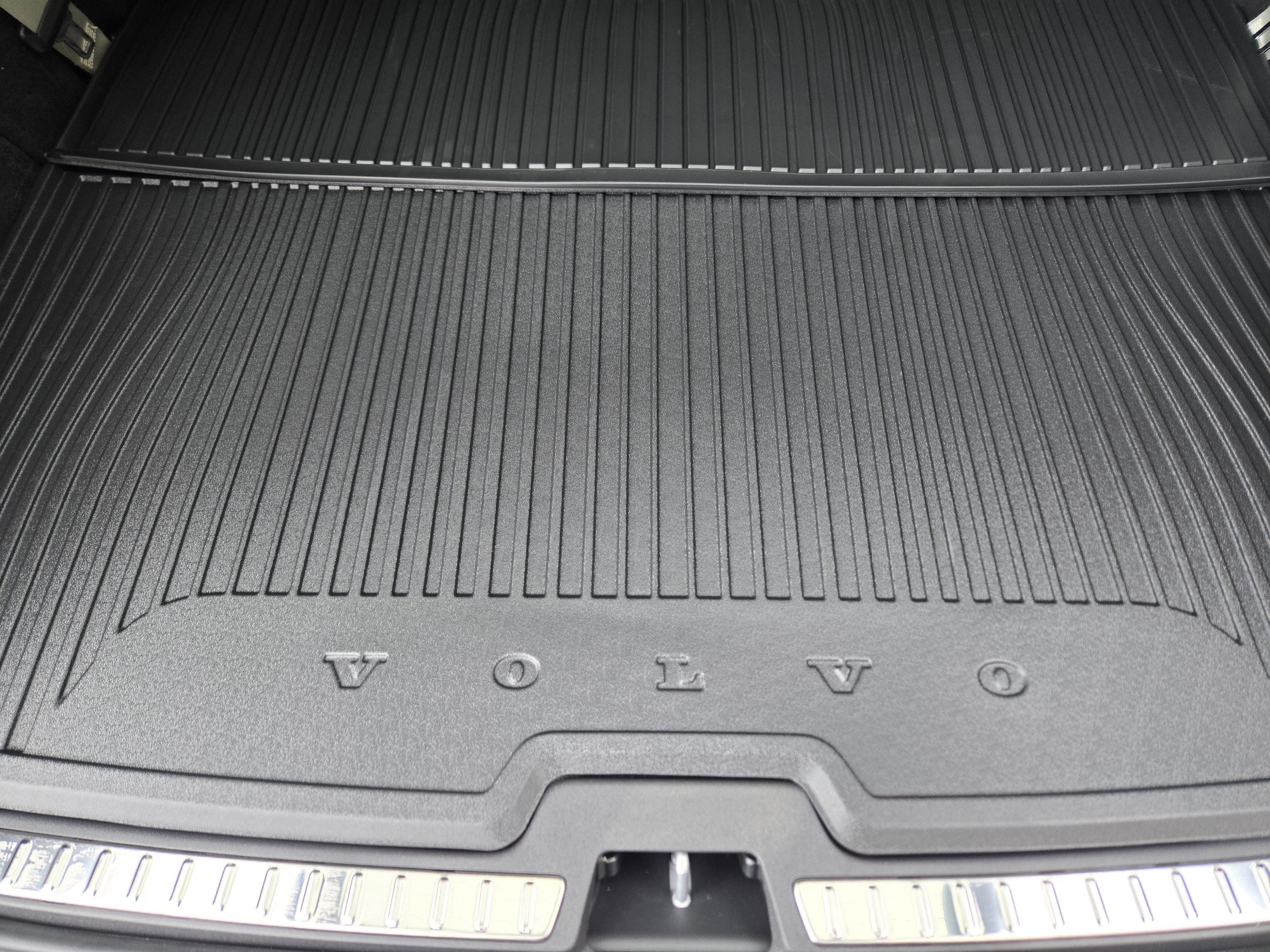 New 2026 Volvo XC90 T8 Ultra w/ Protection Package Premier image 26