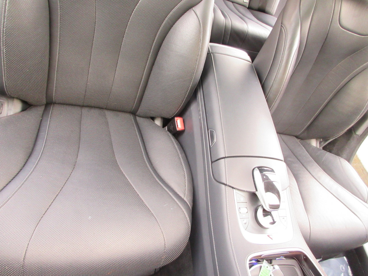 Used 2015 Mercedes-Benz S 550 Sedan image 30