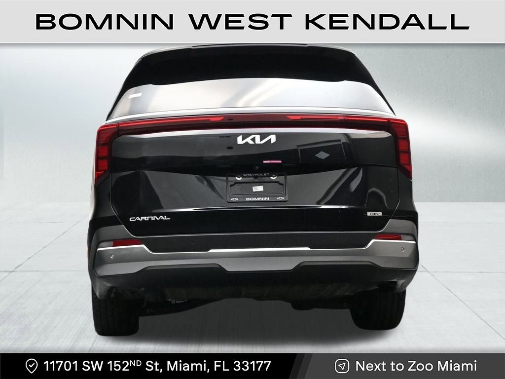 Used 2025 Kia Carnival SX image 24