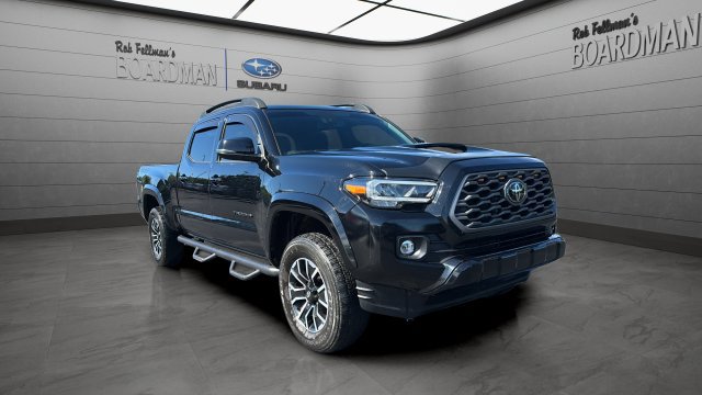 Used 2023 Toyota Tacoma TRD Sport w/ Black Out Package (TMS) AWD/4WD image 2