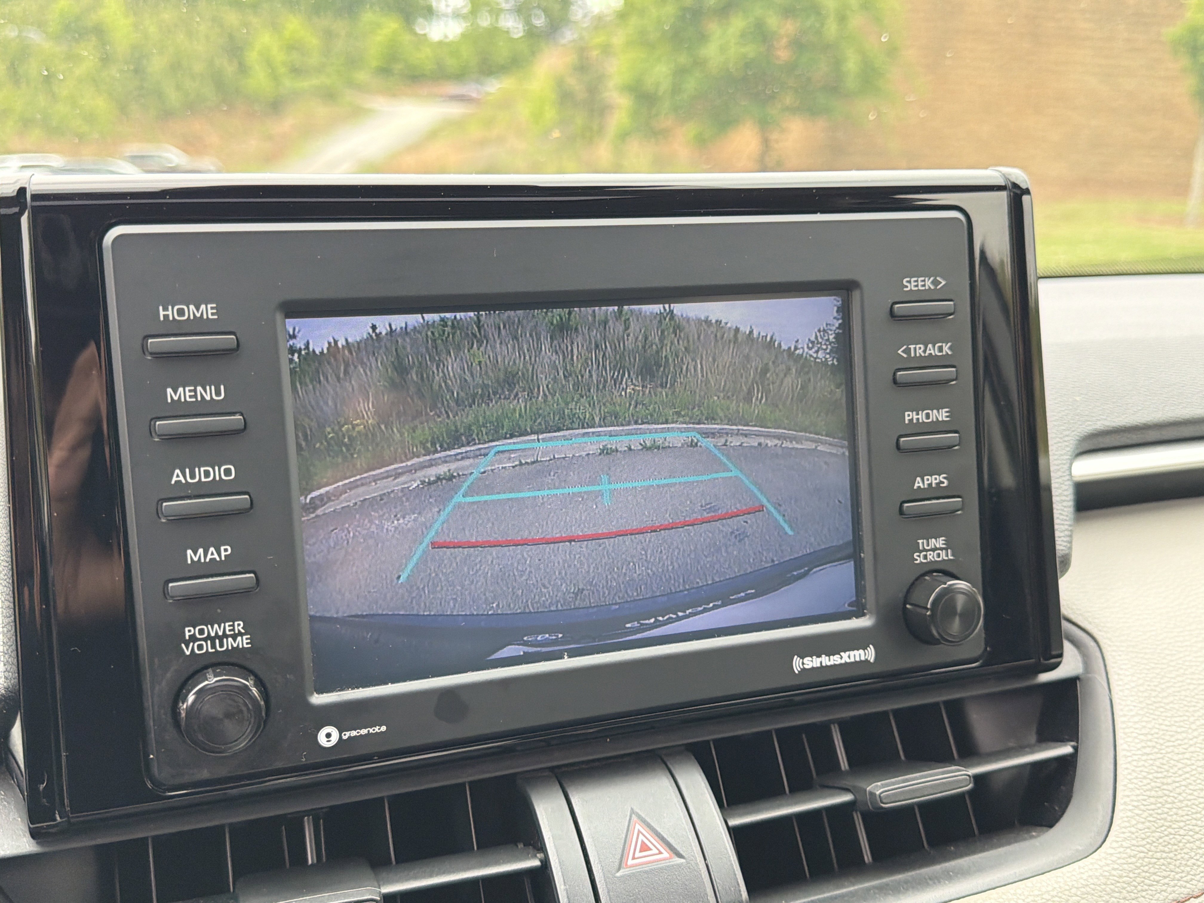 Used 2020 Toyota RAV4 XLE w/ Convenience Package AWD/4WD image 30