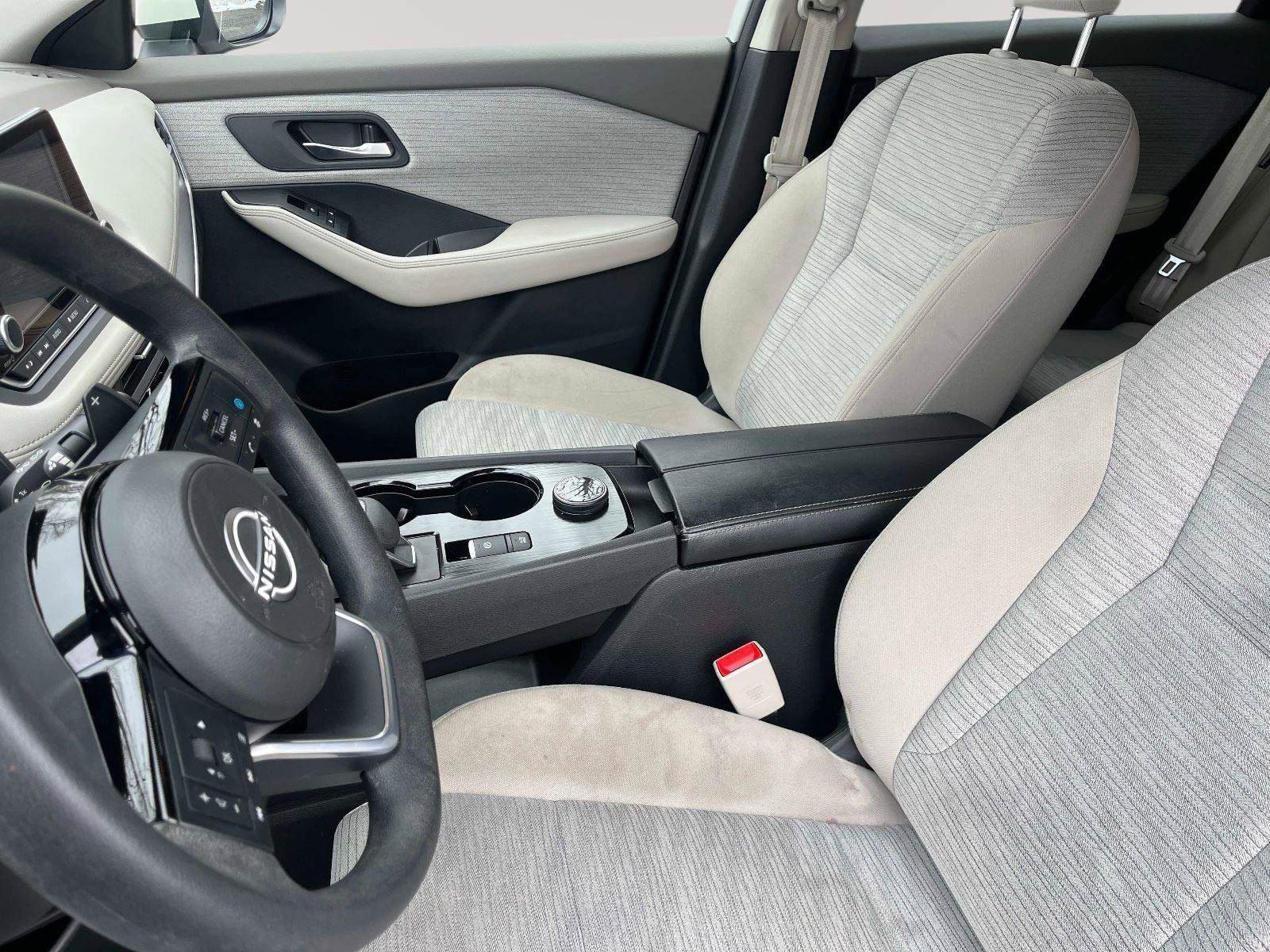 Certified 2023 Nissan Rogue SV image 21