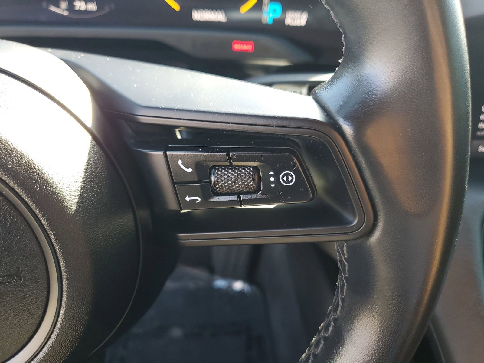 Used 2022 Porsche Taycan image 26