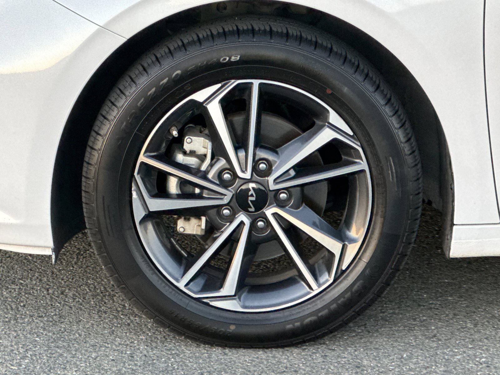 Used 2022 Kia Forte LXS image 29