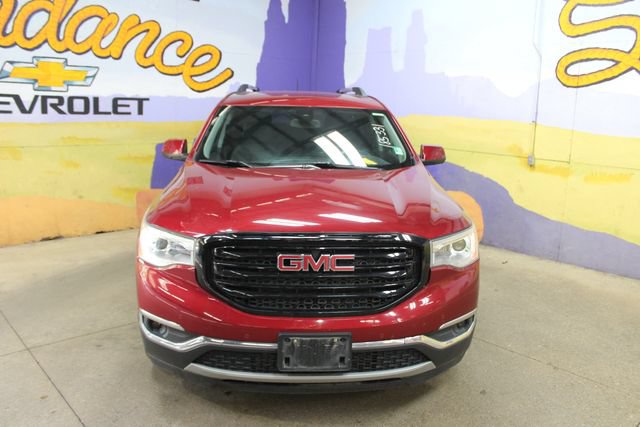 Used 2019 GMC Acadia SLT w/ LPO, Black Accent Package AWD/4WD image 3