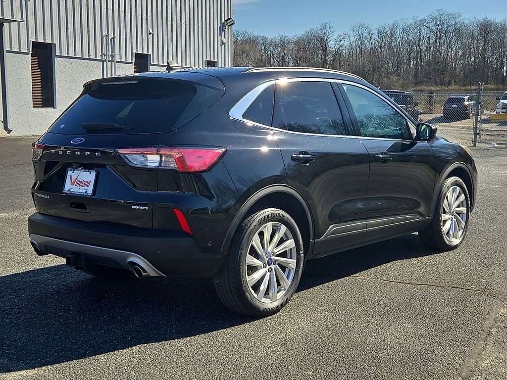 Used 2022 Ford Escape Titanium w/ Titanium Elite Package image 6
