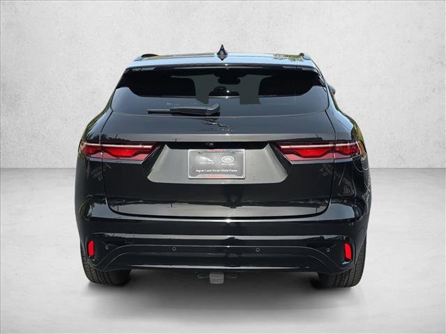 Certified 2025 Jaguar F-PACE R-Dynamic S image 6