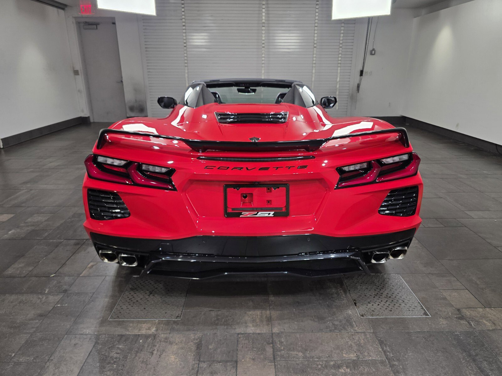 Used 2020 Chevrolet Corvette Stingray Premium Conv w/ 3LT Preferred Equipment Group image 5
